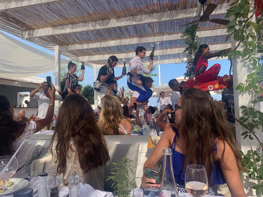 What To Wear To Bagatelle St Tropez