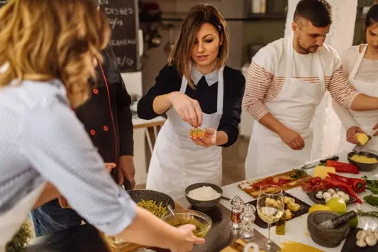 What To Wear To a Baking Class