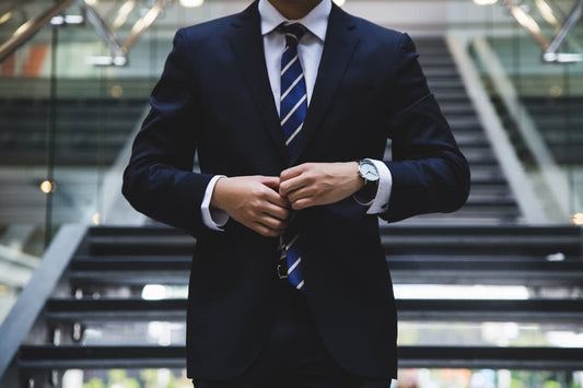 What Color Of Tie for Blue Suit