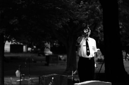 What Color Of Tie Should I Wear To A Funeral