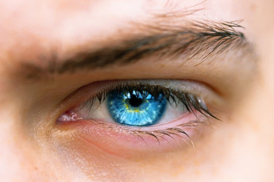 What Color Tie Brings Out Blue Eyes