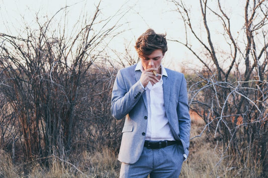 What Colour Tie and Shoes With Grey Suit