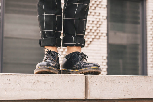 What Shoes To Wear With Classic Pants