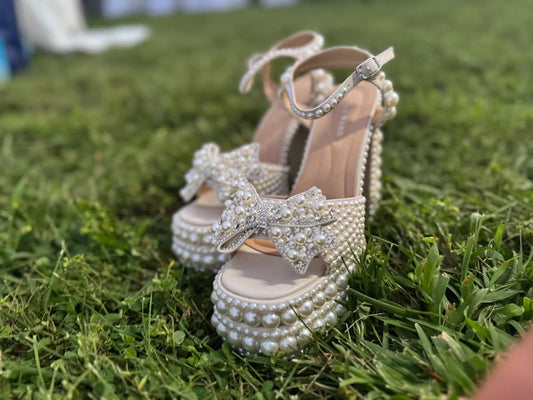 What Shoes To Wear With Hunter Green Dress