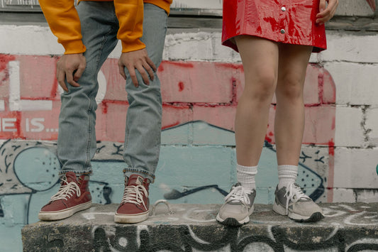 What Shoes To Wear With Long Denim Skirt