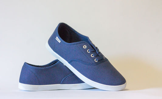What Shoes To Wear With Navy Blue Dress