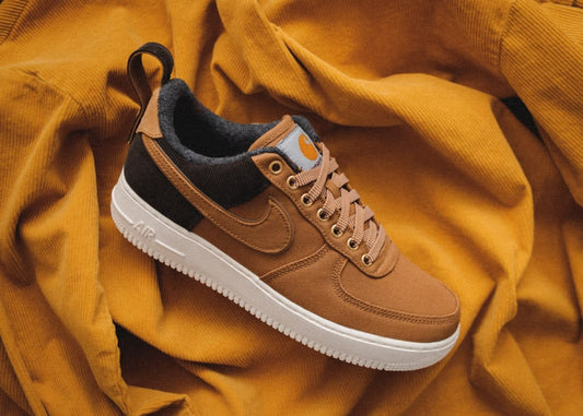 What Shoes To Wear With Nike Tech Fleece