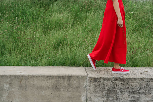 What Shoes To Wear With Red Midi Dress