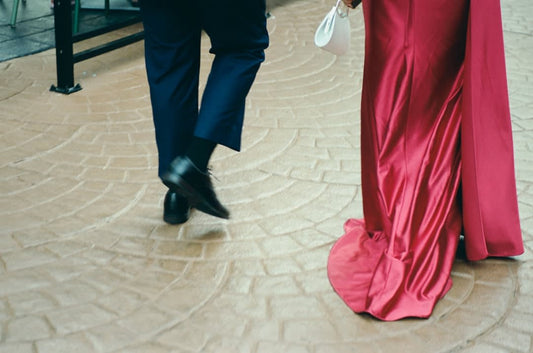 What Shoes To Wear With Silk Dress