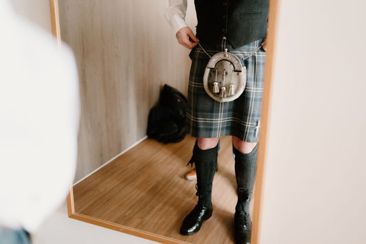 What Shoes To Wear With Tartan Trews