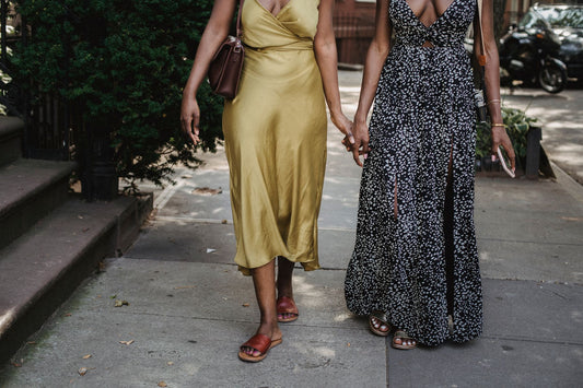 What Shoes To Wear With Yellow Maxi Dress