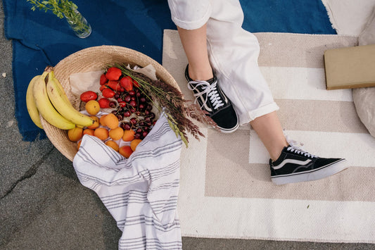What To Wear With Apricot Shoes